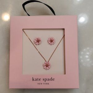 Pink Kate Spade Into The Bloom jewelry box set